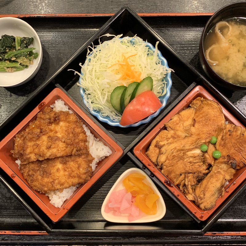いろ鳥どりランチ(登利平 高崎モントレー店 （トリヘイ）)