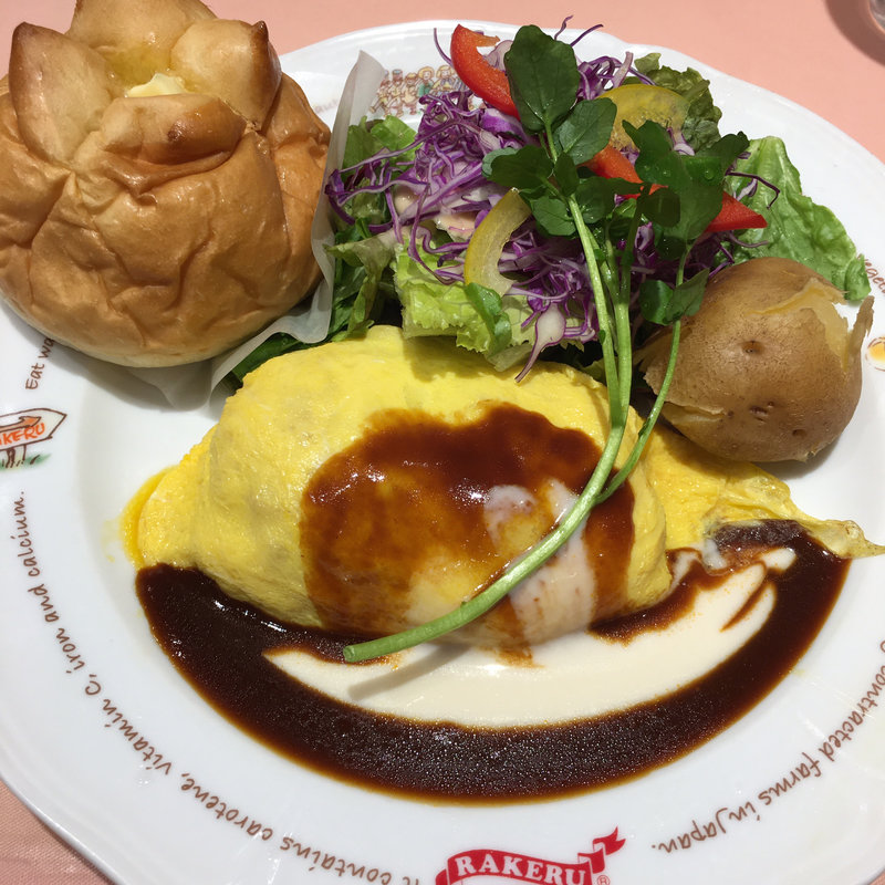 KUKUデミグラスソースのオムライス(RAKERU PAN 北千住マルイ店)