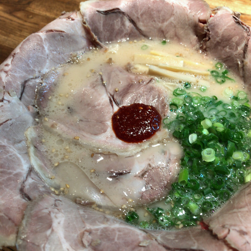 肉増しラーメン(モヒカンらーめん 味壱家 本店)