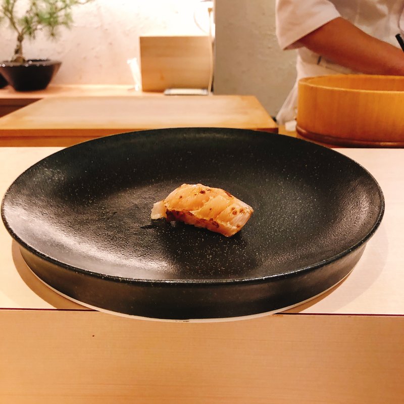 炙りトロの握り(鮨 青海)