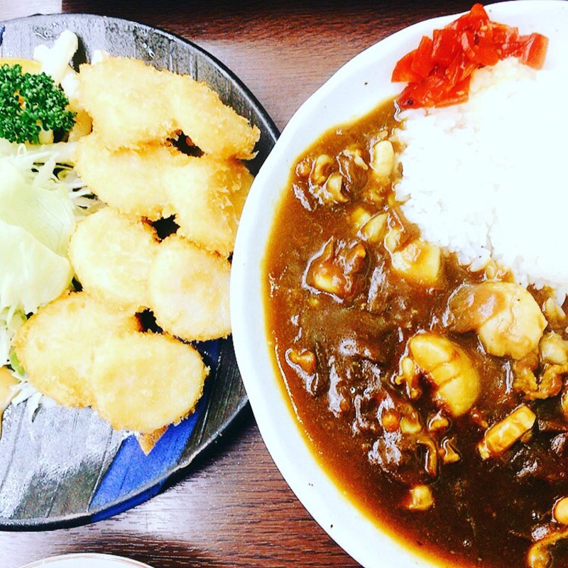 ホタテフライ(単品)とホタテカレー(お食事処おさない)