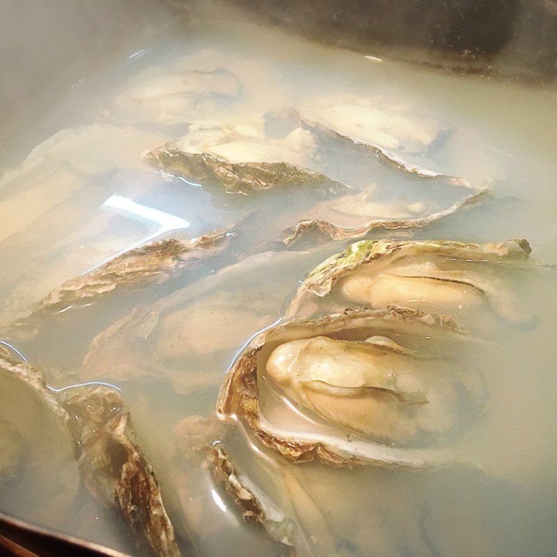 牡蠣のかんかん蒸し(新宿牡蠣入レ時 )