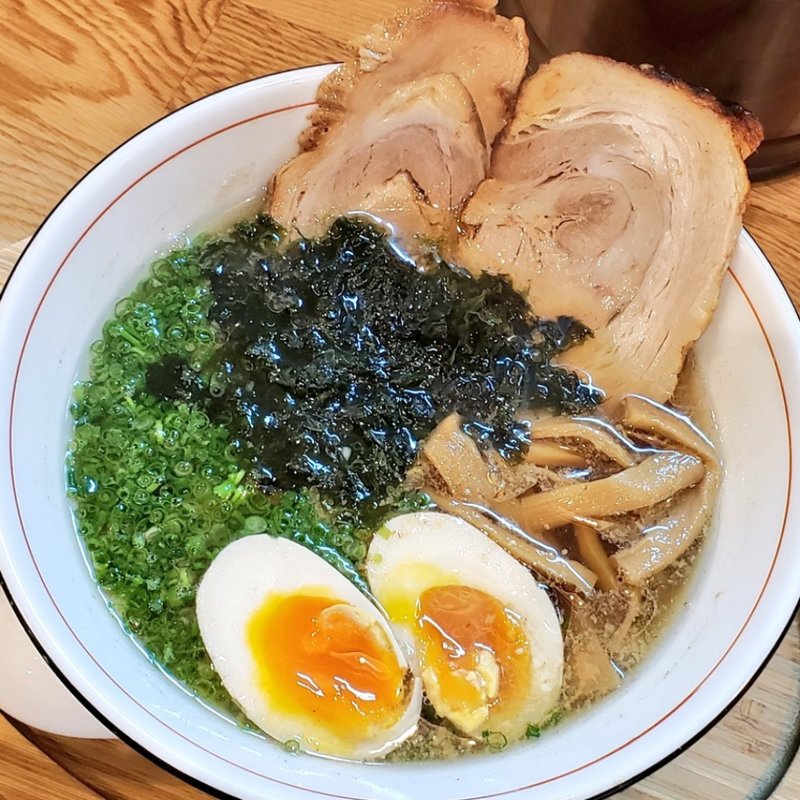 あっさり醤油(味玉)(麺屋ARIGA)