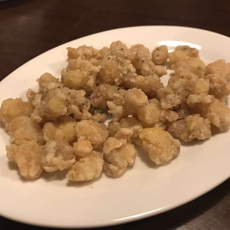 鶏なんこつの唐揚げ(ビストロ くんぷう)