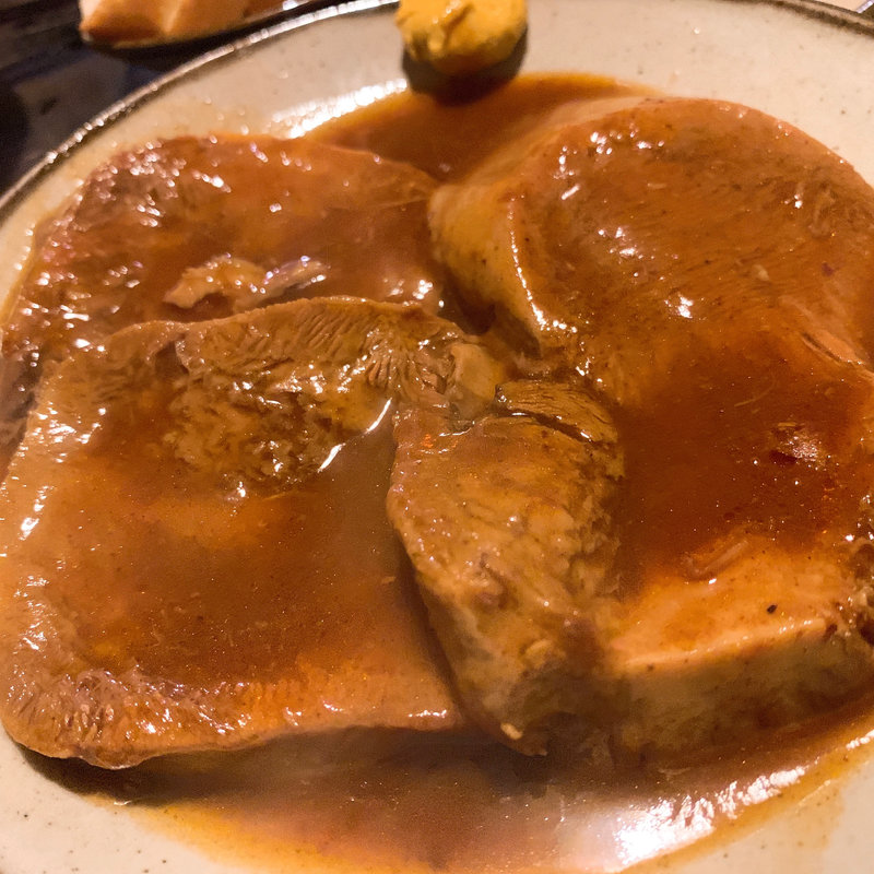 タンシチュー(たん焼 忍)