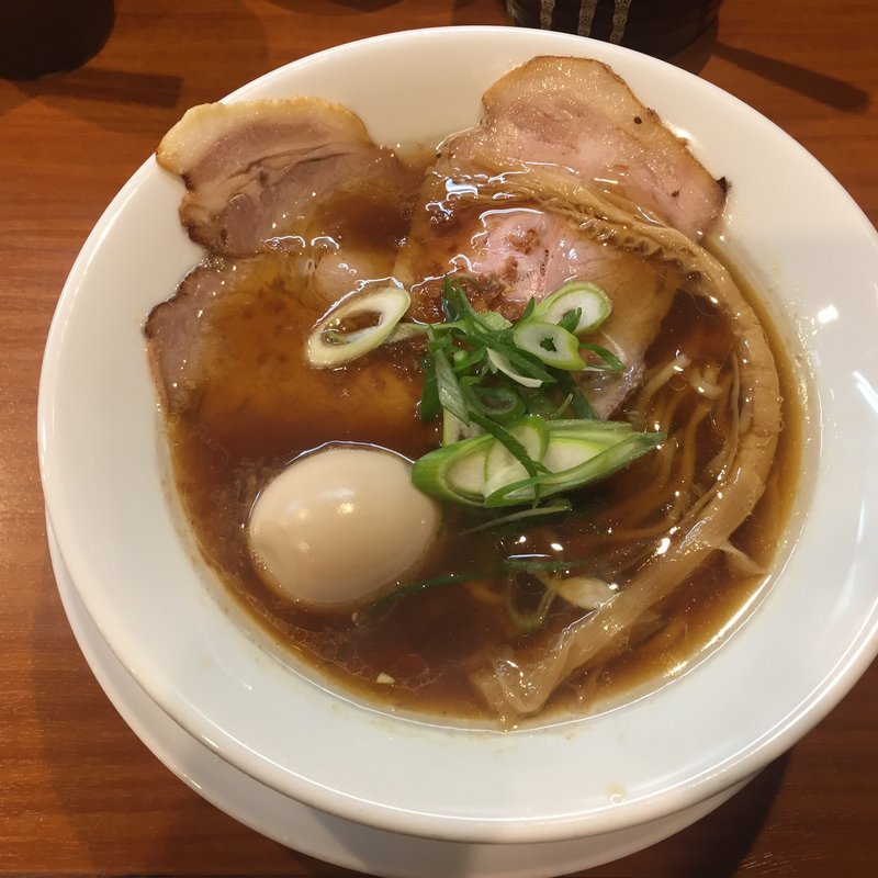 (らーめん 四恩)