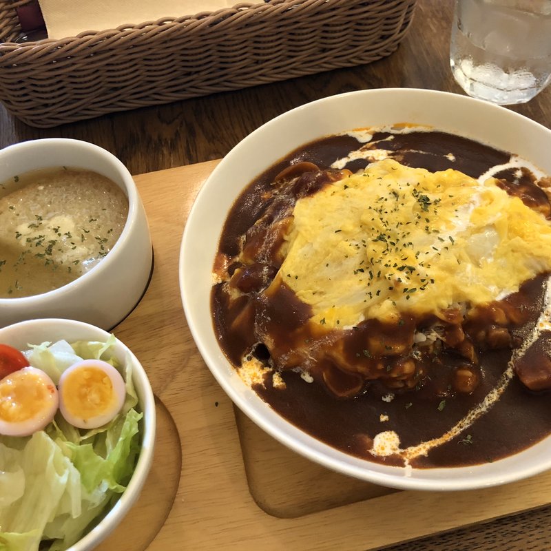 オムライス(うずら屋)