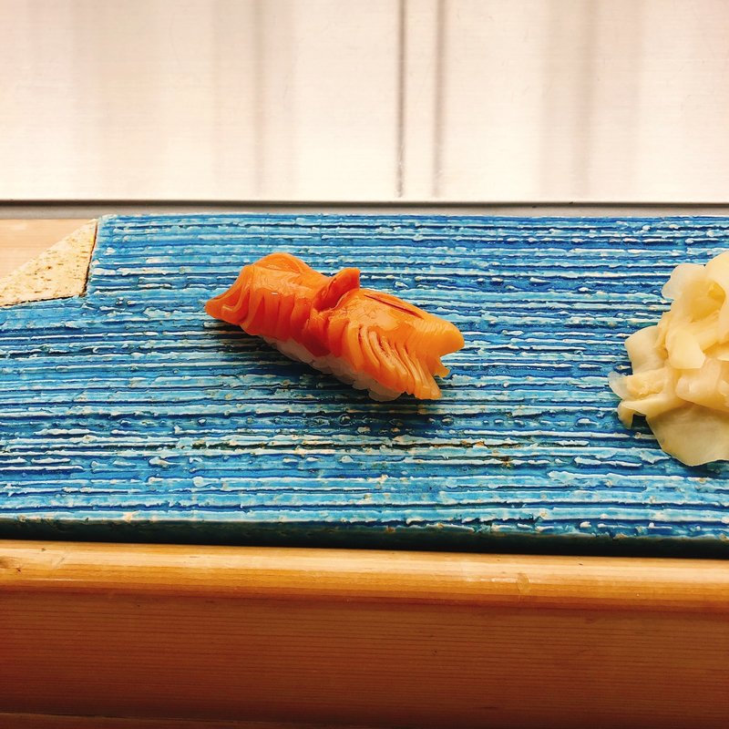 赤貝の握り(熊魚菴 たん熊北店 東京ドームホテル店)