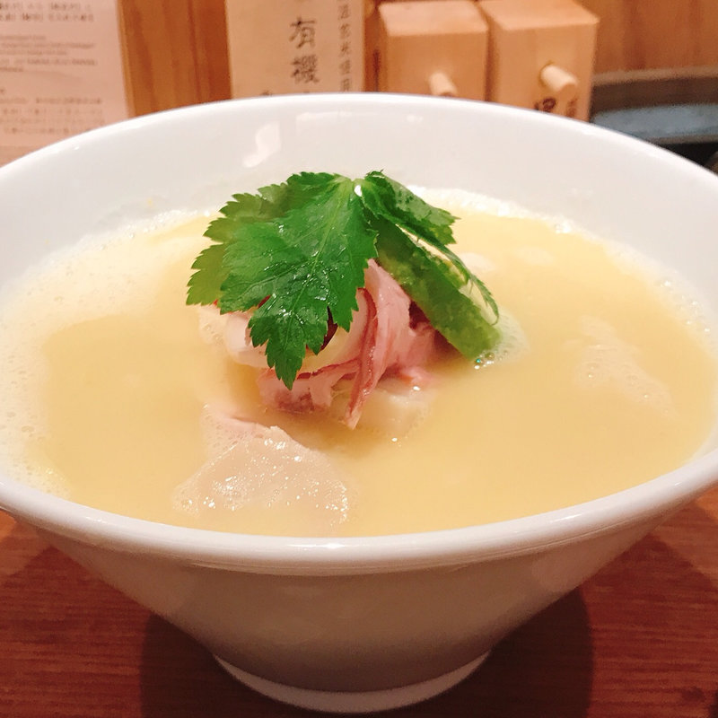 特製鶏白湯醤油SOBA(銀座 篝 本店)