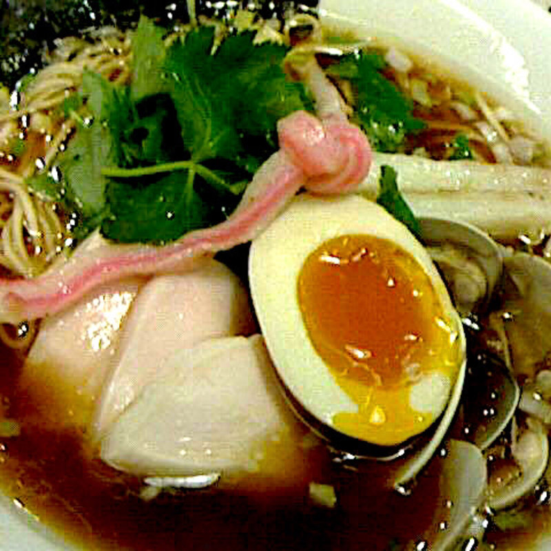 鶏と煮干し・蛤のトリプルSOBA(むぎとオリーブ さいたま新都心店)