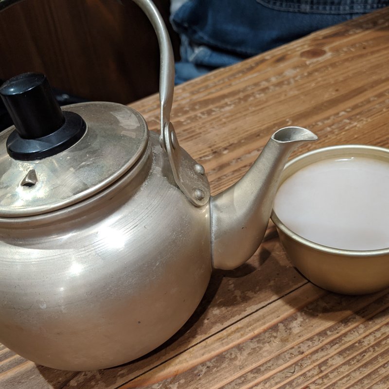 マッコリ　ヤカン(牛ホルモン串　吉村)