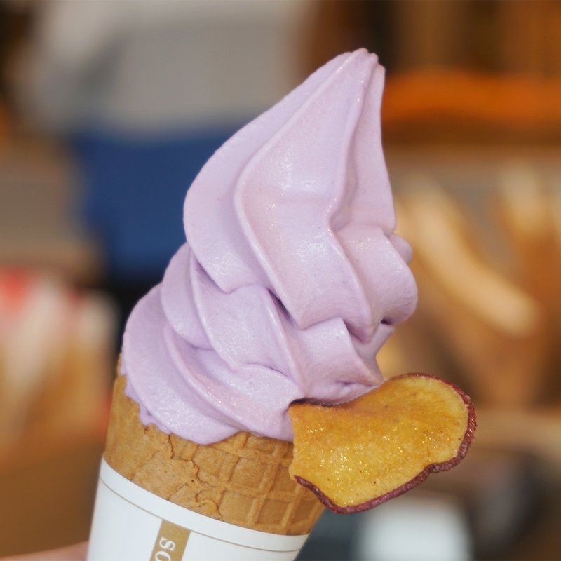 いも屋のソフト 紫芋(芋屋金次郎 福岡店)