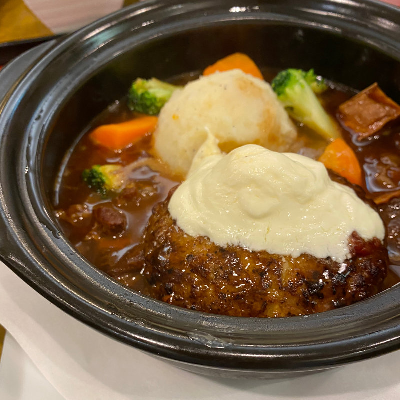 煮込みハンバーグ(麻布茶房 小田急町田店)