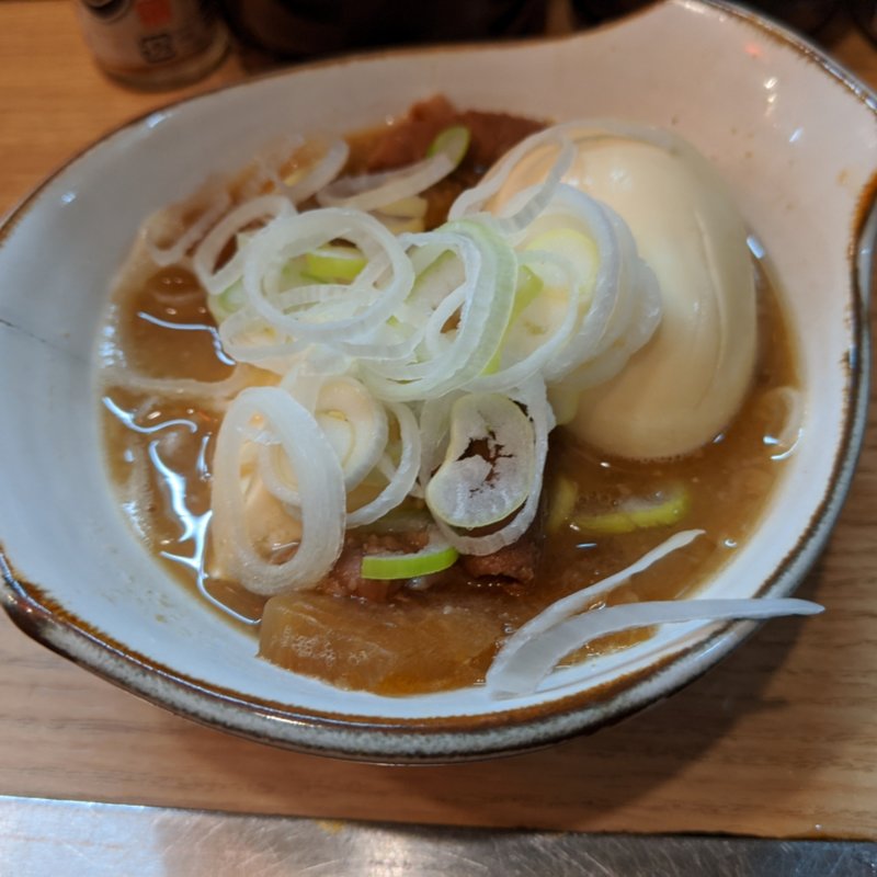 煮込み（玉子入り）(晩杯屋 ゼームス坂上店 （バンパイヤ）)