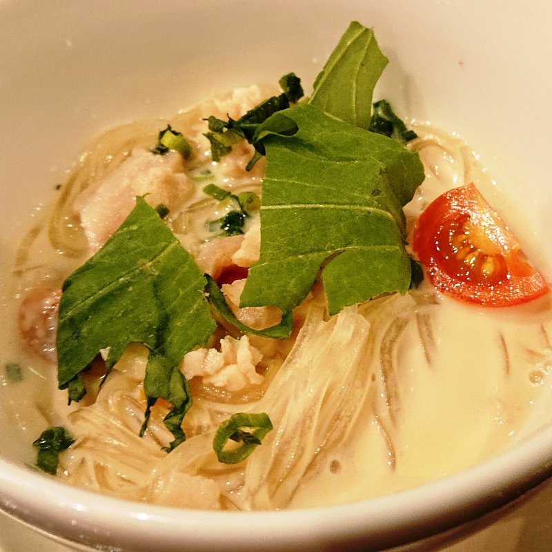 胡麻香る豆乳ヌードル(【閉業】土間土間 鶴見東口店)