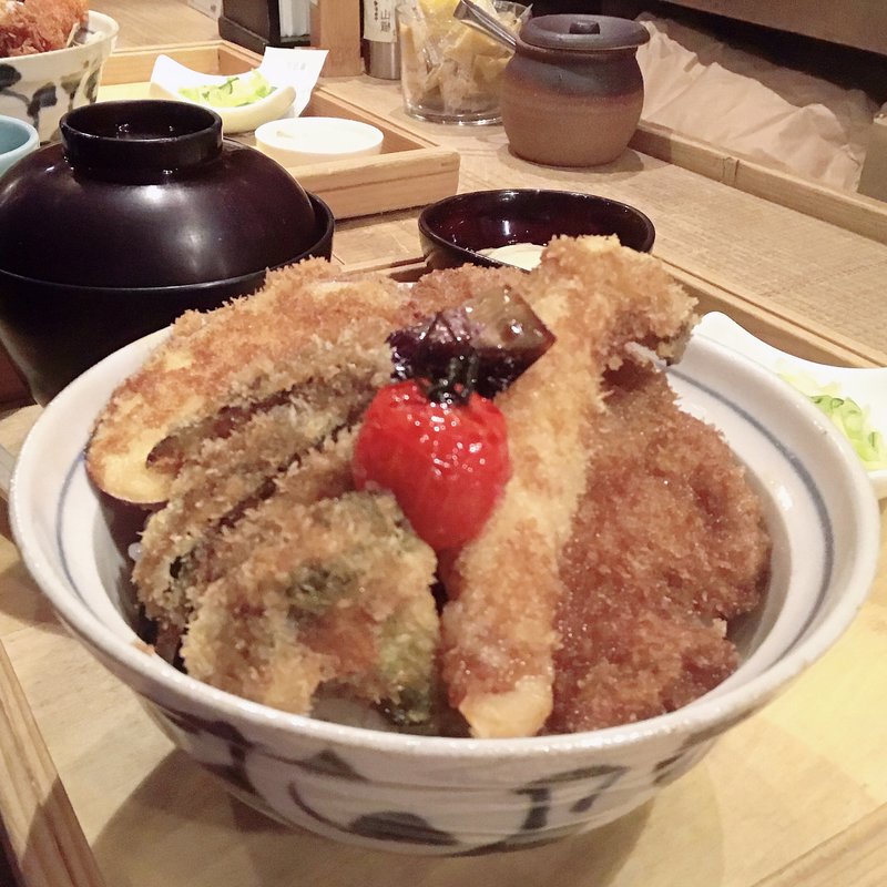 (新潟カツ丼 タレカツ 吉祥寺店)