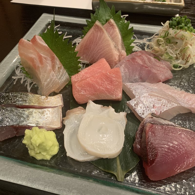 刺身盛り合わせ(味楽ゆめり)