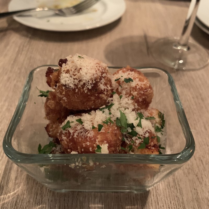 ちりめんじゃこのチーズボールフリット(MERI Principessa 渋谷店)