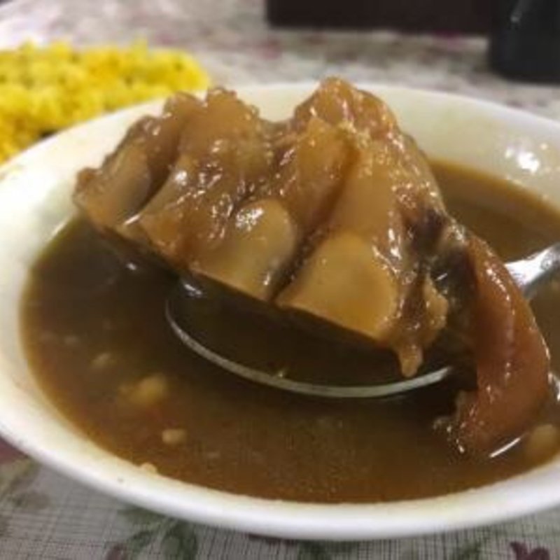 ビーフパヤ(ラベヤ・ハラル・フード)