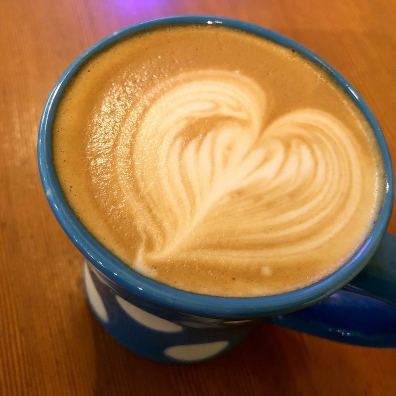 マヌカプチーノ(マヌコーヒー 大名店)