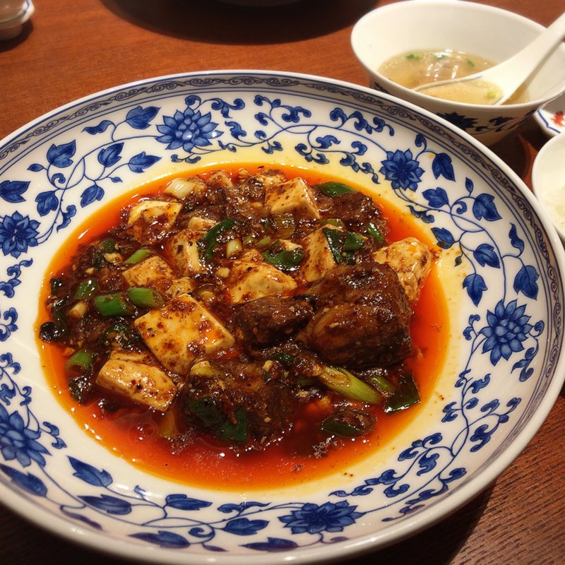 牛肉麻婆豆腐(老四川 飄香小院 六本木ヒルズ店)