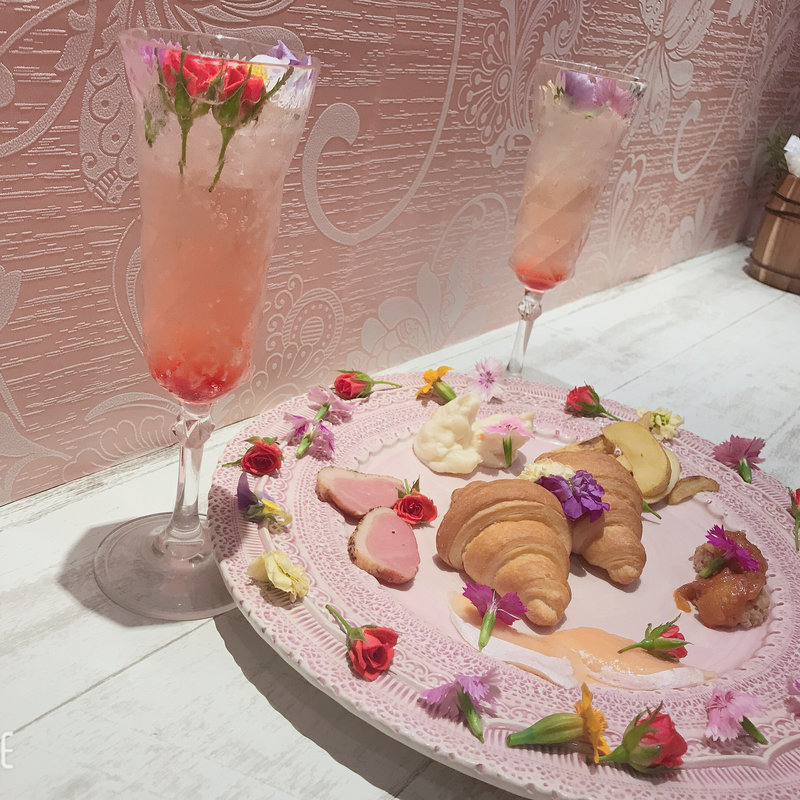 (新宿 ミエーレ)