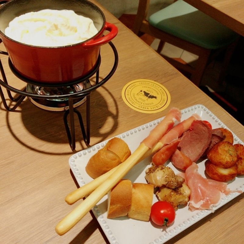 天使のふわふわチーズフォンデュ(CHEESE CRAFT WORKS 池袋店)