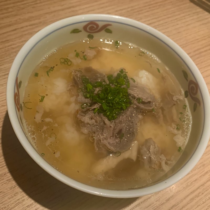 牛すじだし茶漬け(二○加屋 長介)