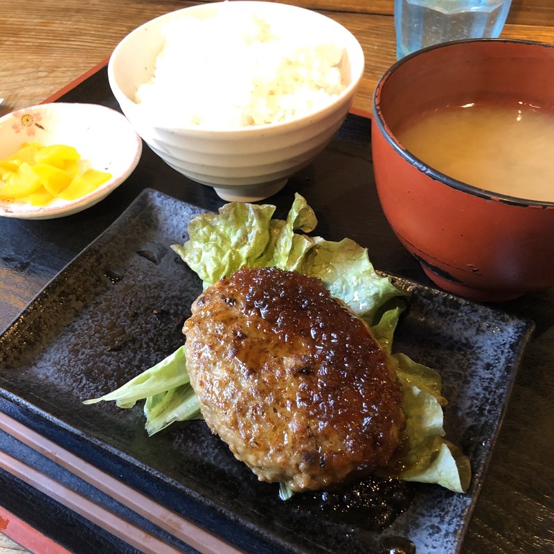 (めしや太治兵衛)