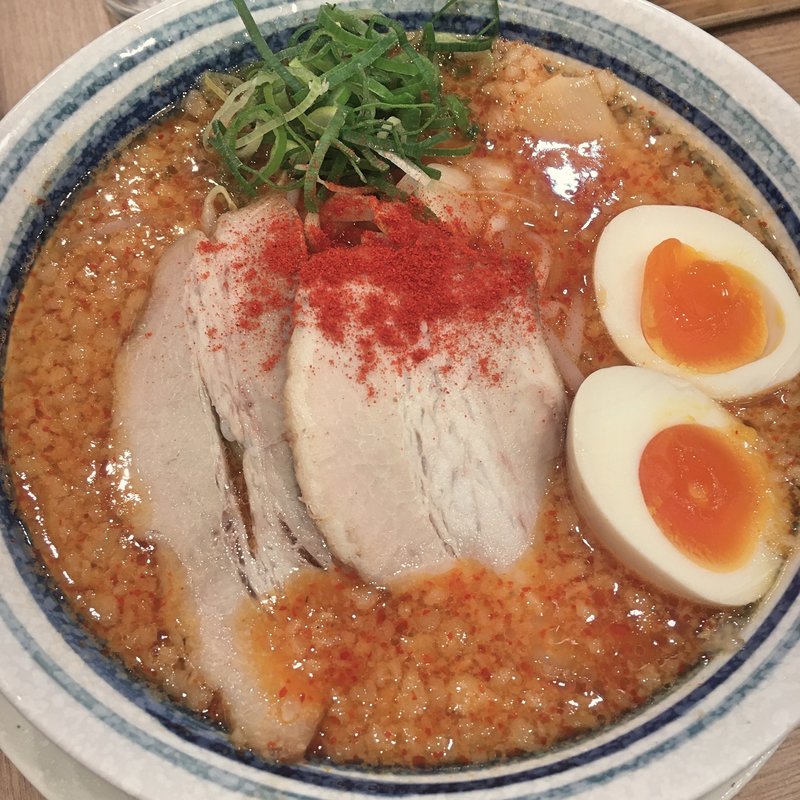 辛麺(津多家次朗 福岡中央今泉店)