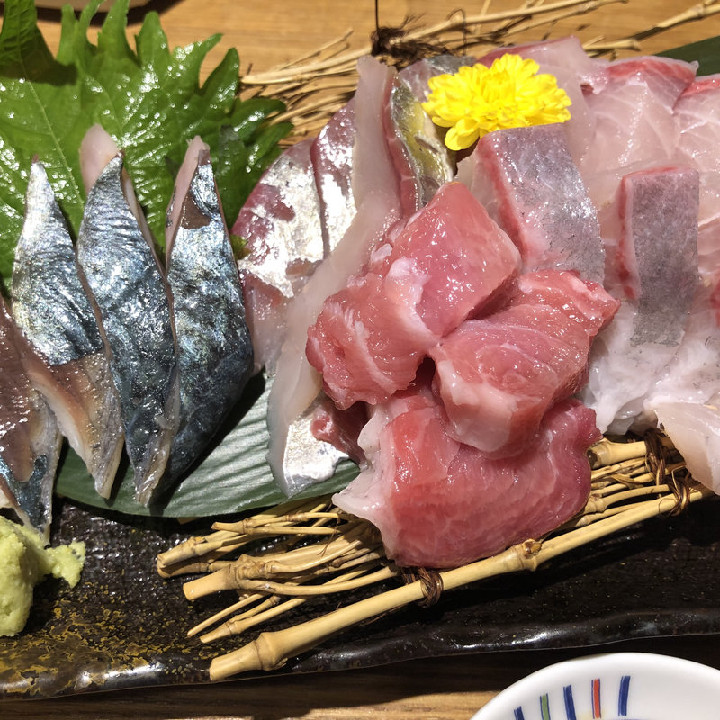 お造り盛り合わせ(たけ八)