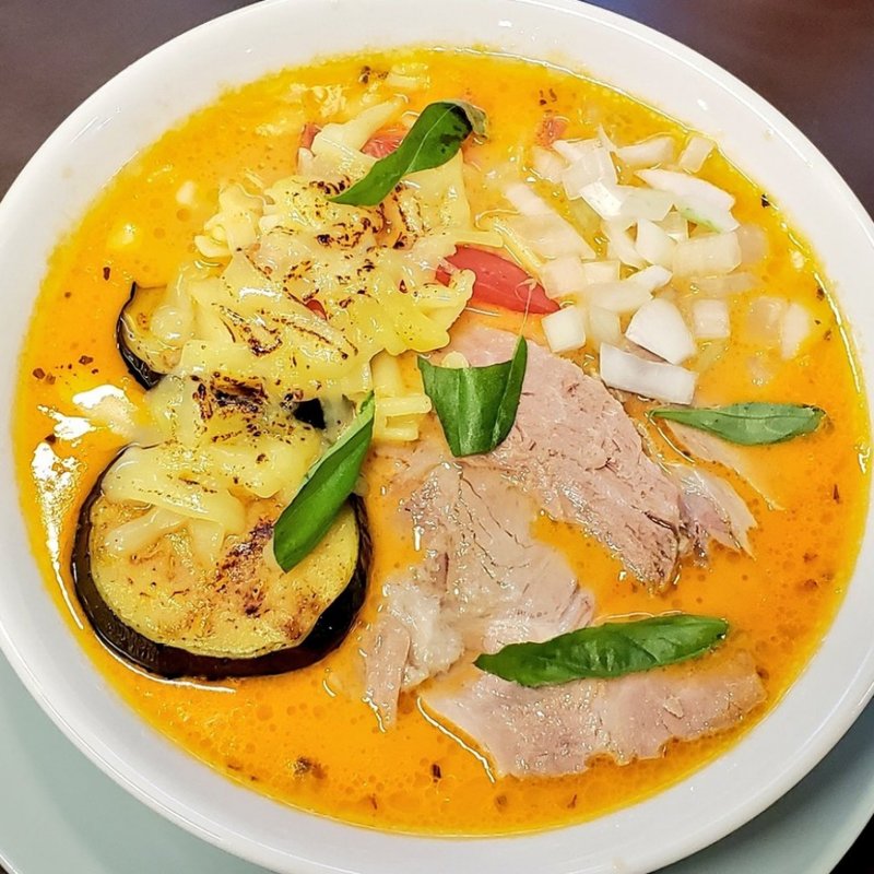 トマト豚骨(豚骨ラーメン 一道)