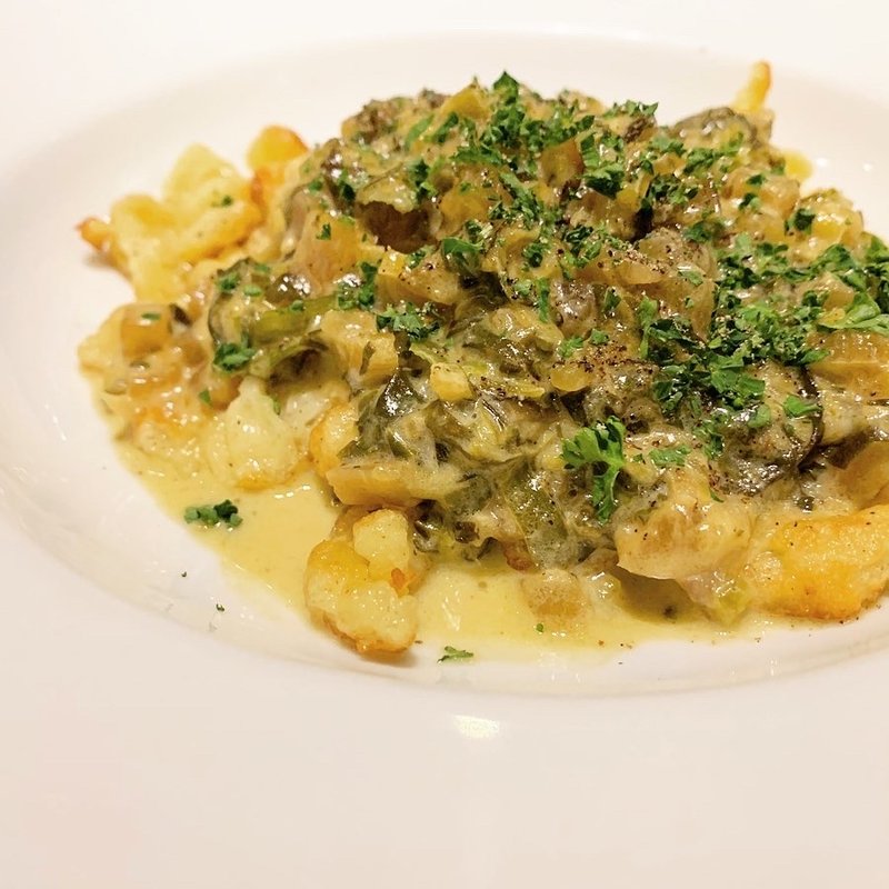 長谷川さんの根菜とシュペッツェル(ボアドック （Voirdeaux）)