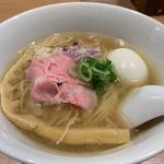 味玉らぁ麺(らぁ麺　鳳仙花)
