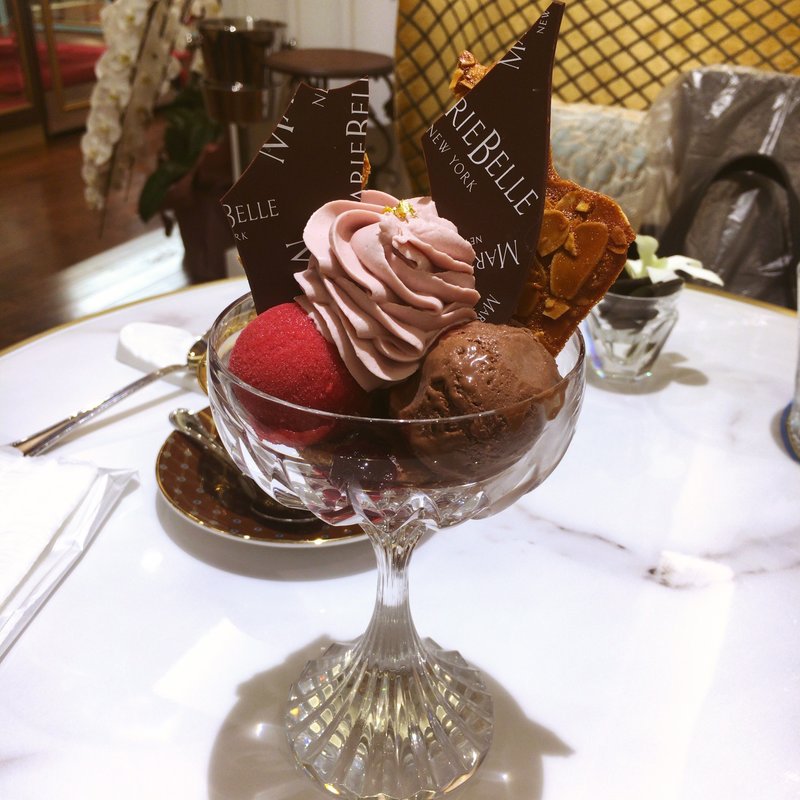 マリベルズパフェルビー(マリベル·ザ·ラウンジ大丸心斎橋店)