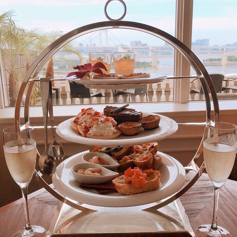 アフタヌーンティー(Queen’s Bath Resort - クイーンズ バス リゾート)