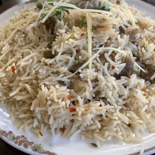 チキンビリヤニ(インド パキスタン料理 HANDI)