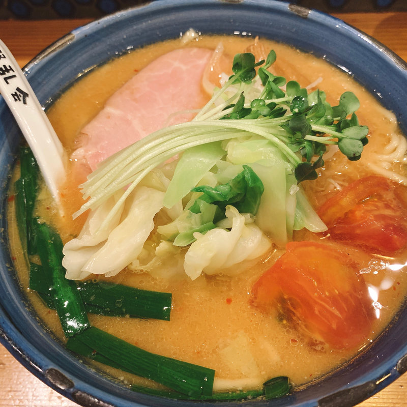 味噌ラーメン(自家製麺 啜乱会)