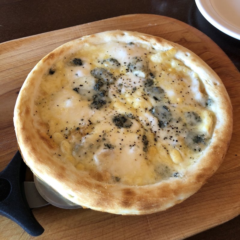 4種のチーズピザ　Mサイズ(プレストンカフェ ニューポートひたちなか店 （The Preston Cafe）)