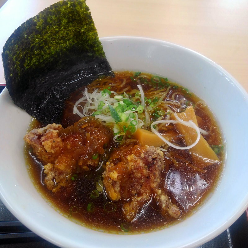 油淋鶏醤油ラーメン(錦秋湖サービスエリア スナックコーナー )