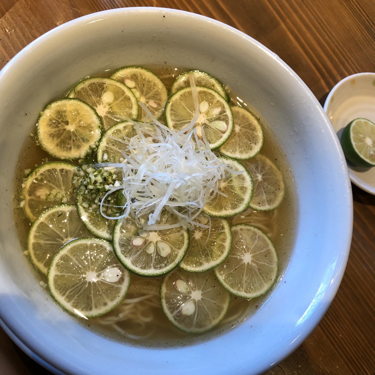 すだちラーメン りょう花 徳島川内店 の口コミ一覧 おいしい一皿が集まるグルメコミュニティサービス Sarah