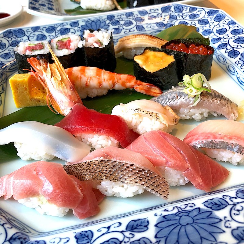 季節のおすすめ握り(旭鮨総本店 東京オペラシティ５３Ｆ店)