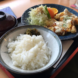 チキン南蛮定食(空港レストラン・ブルーマリン )