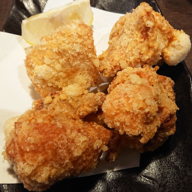 大山どりの唐揚げ(やきとり家 すみれ 池上店 )