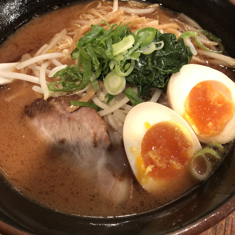 黒まる(九州らーめん 艶まる)