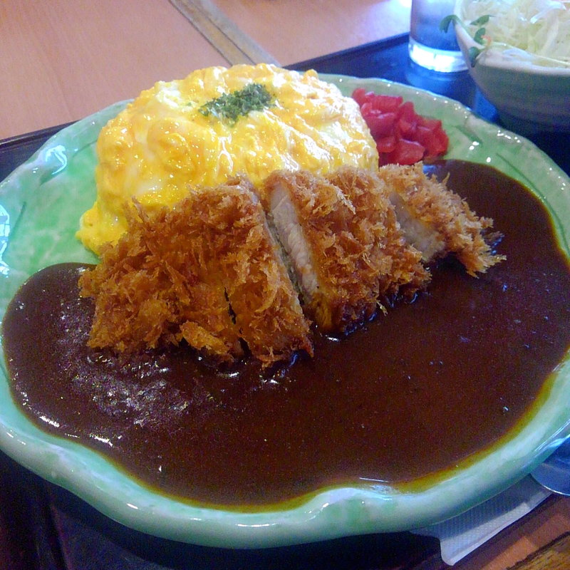 オムカツカレー(とんかつ屋 金太郎  金成イオン店)