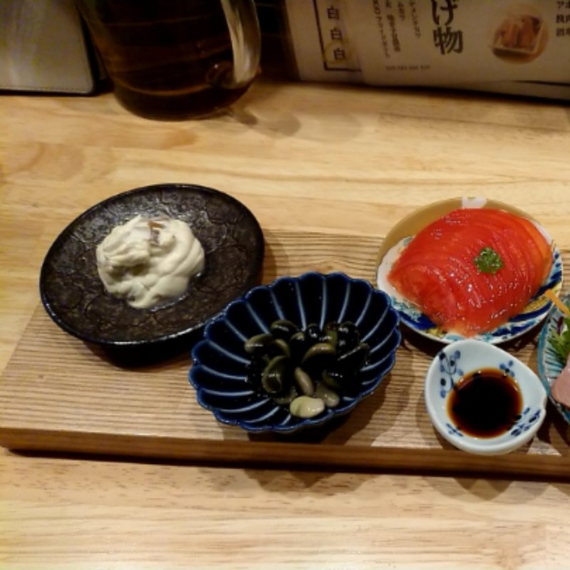 おつまみ盛り合わせ(酒場てづか)