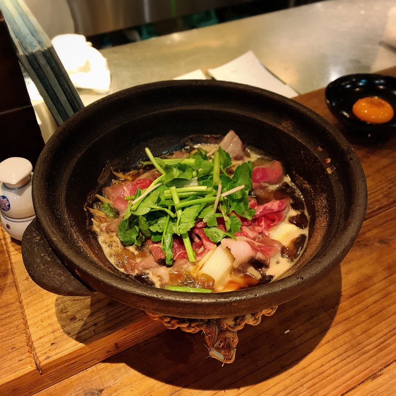 猪肉とせりのすき焼き(酒井商会)