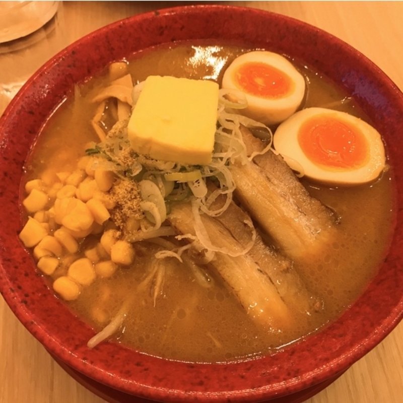 (札幌ラーメン　みそ吟札幌本店)
