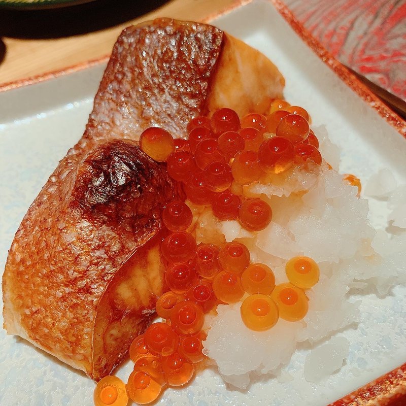 サーモンハラスandイクラ(むさし坐)